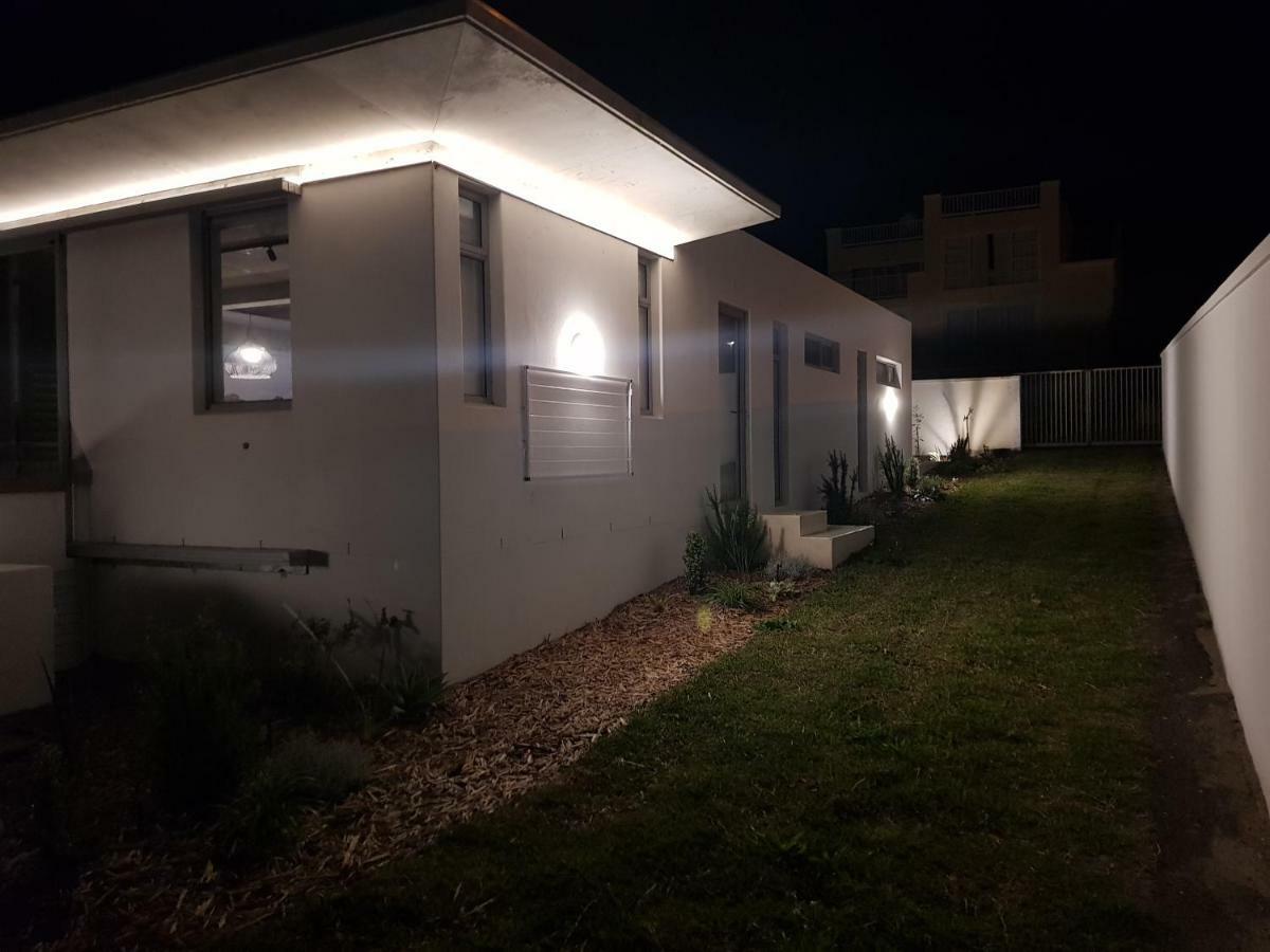 Troon Beach Cottage Hermanus Extérieur photo
