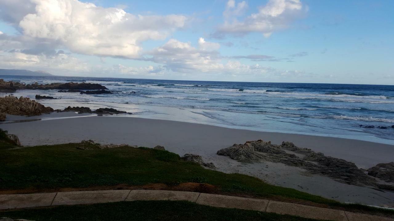 Troon Beach Cottage Hermanus Extérieur photo