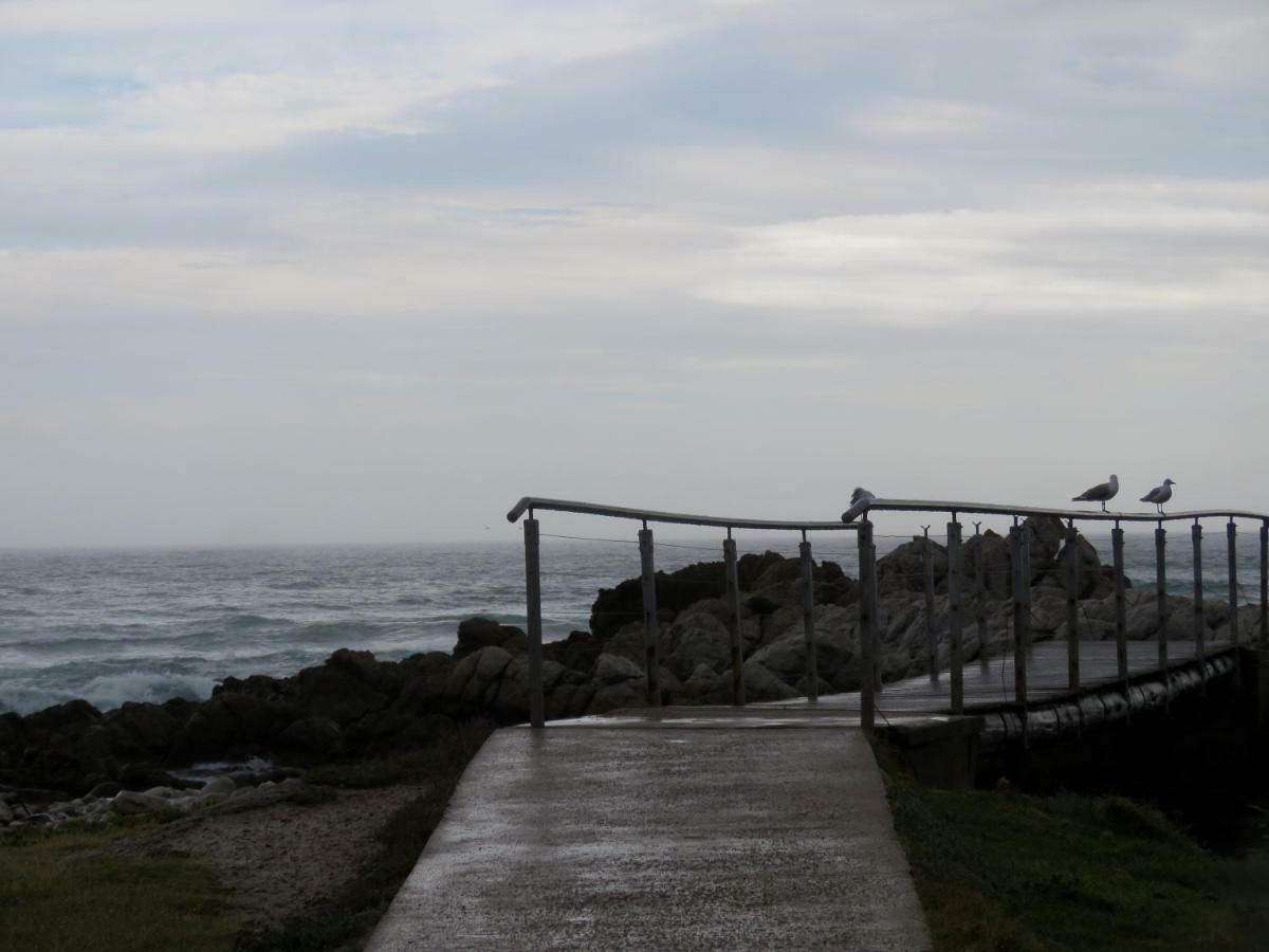 Troon Beach Cottage Hermanus Extérieur photo